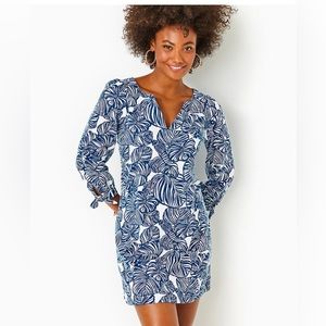 NWT Lilly Pulitzer Cath 3/4 sleeve “Agean Navy Beach Path” size XL